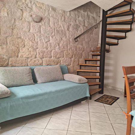 Apartment Tonka Трогир Екстериор снимка