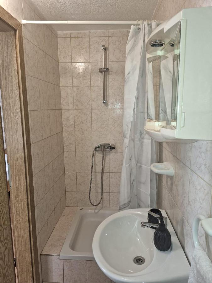 Apartment Tonka Трогир Екстериор снимка